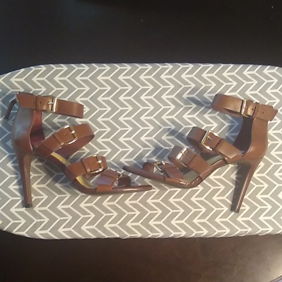 Gianni Bini Heels EUC - Picture 2 of 7